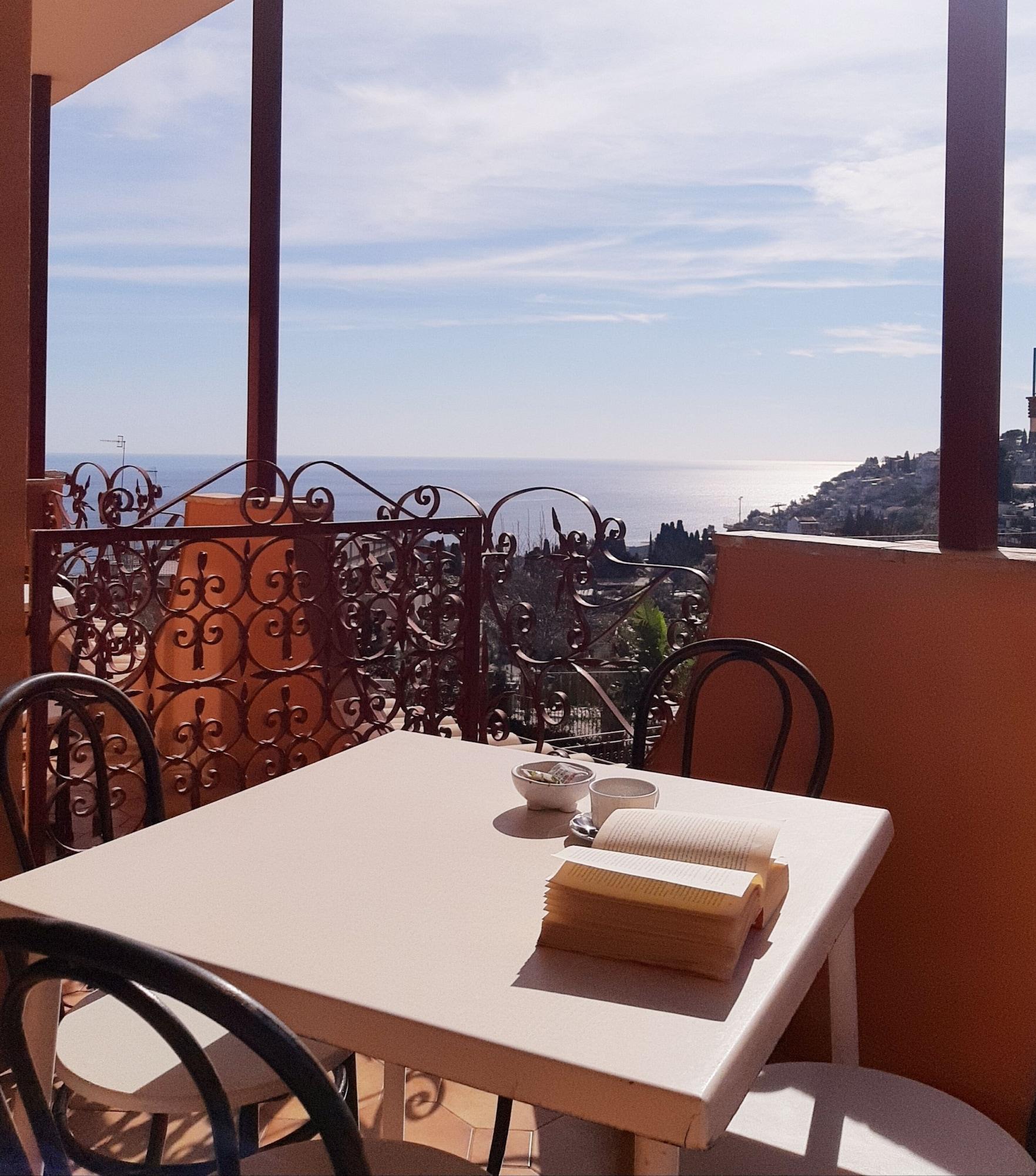 Andromaco Palace Hotel Taormina Bagian luar foto
