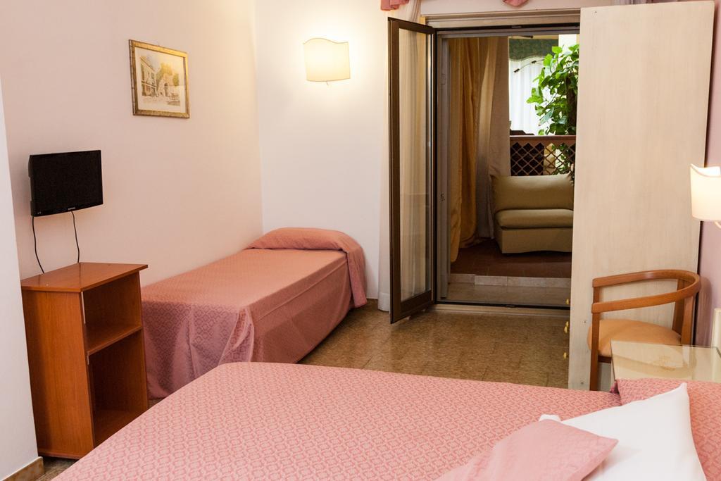 Andromaco Palace Hotel Taormina Bagian luar foto