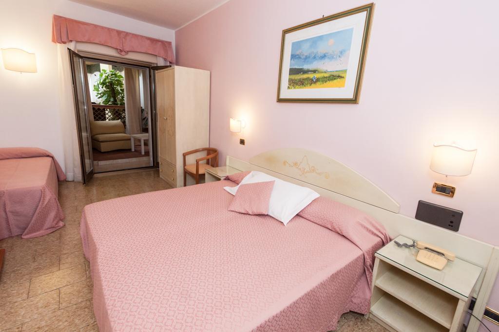 Andromaco Palace Hotel Taormina Bagian luar foto